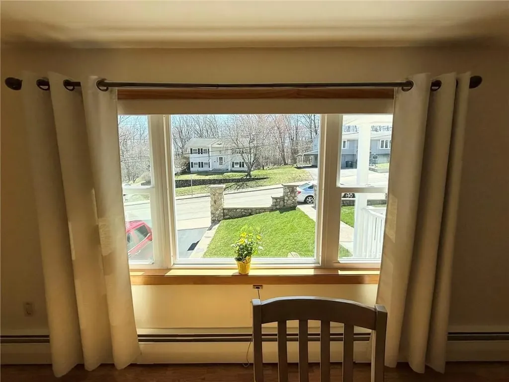 366 Aylsworth Avenue Woonsocket RI 02895