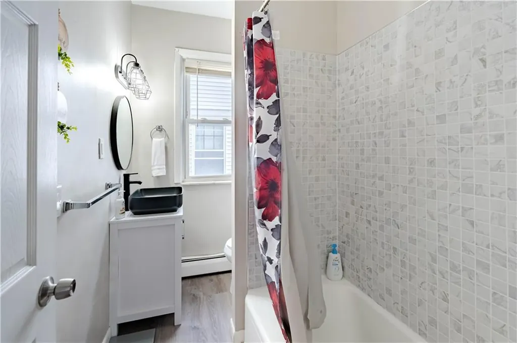 49 51 Wealth Avenue Providence RI 02908
