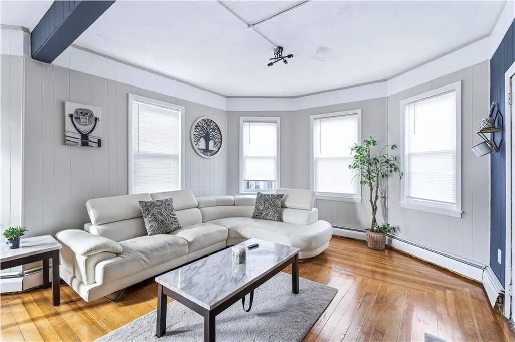 49 51 Wealth Avenue Providence RI 02908
