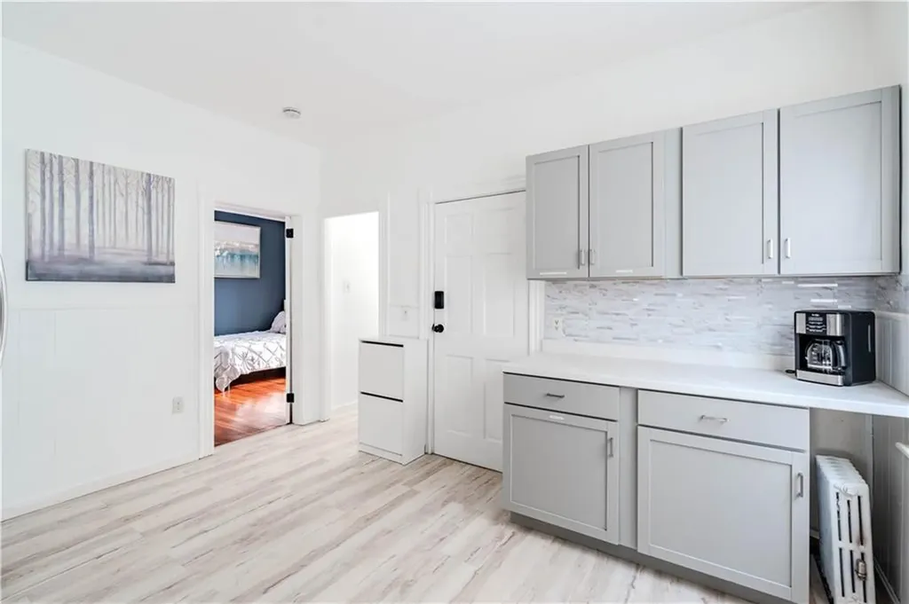 49 51 Wealth Avenue Providence RI 02908