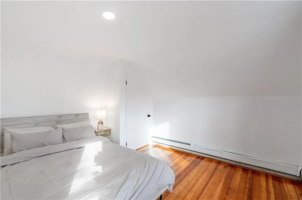 49 51 Wealth Avenue Providence RI 02908