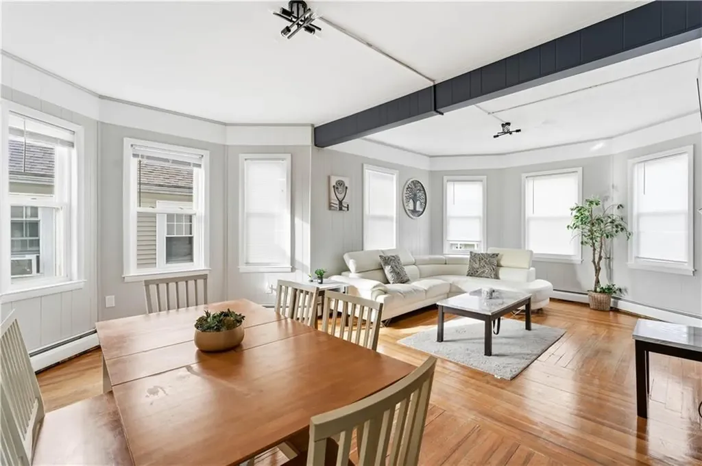 49 51 Wealth Avenue Providence RI 02908