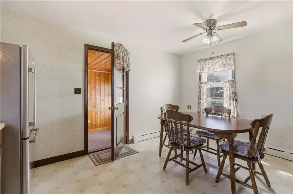 24 Kearns Avenue Tiverton RI 02878