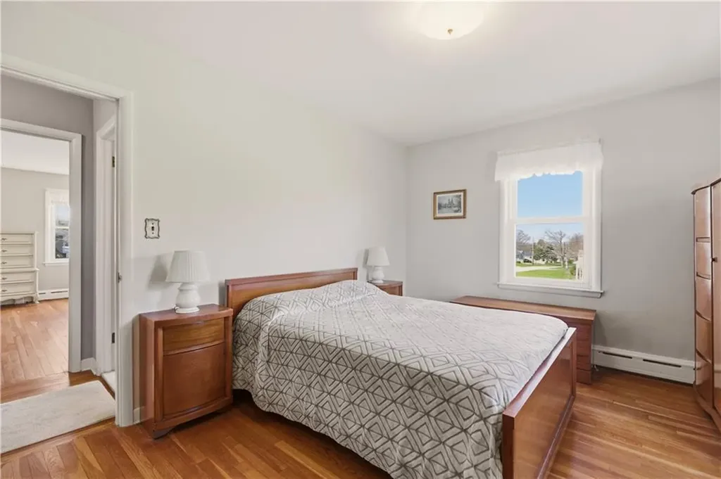 24 Kearns Avenue Tiverton RI 02878
