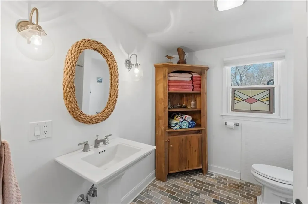 111 King Tom Drive Charlestown RI 02813