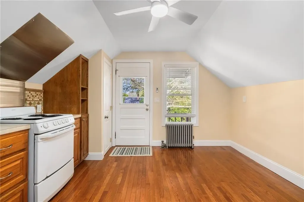 67 Ash Street Lincoln RI 02865