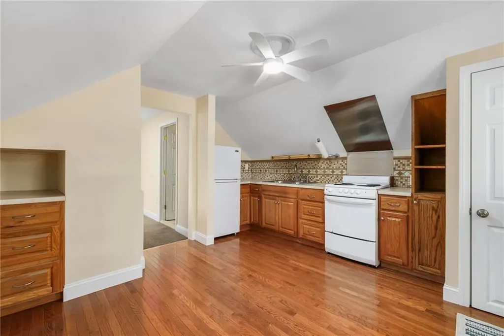 67 Ash Street Lincoln RI 02865