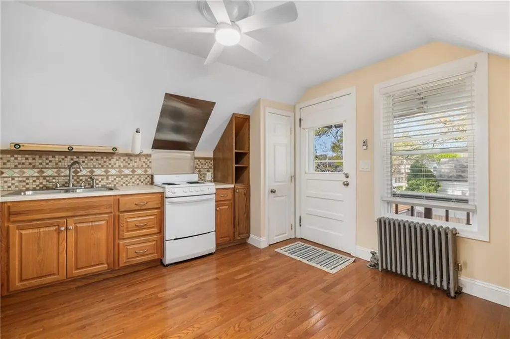 67 Ash Street Lincoln RI 02865