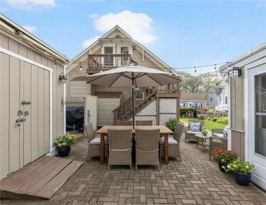 67 Ash Street Lincoln RI 02865