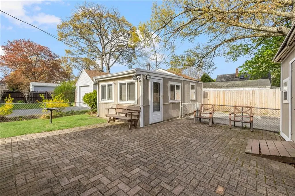67 Ash Street Lincoln RI 02865