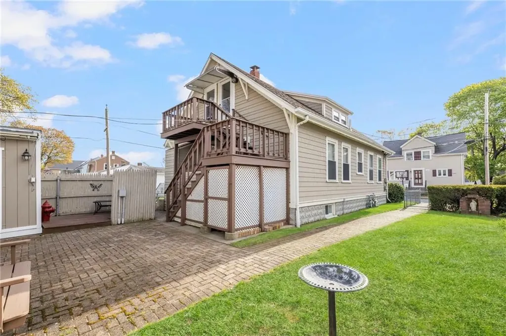 67 Ash Street Lincoln RI 02865