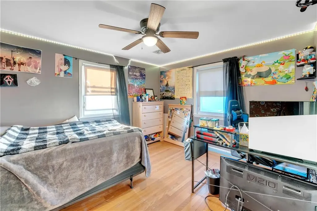 92 Weeden Avenue East Providence RI 02916