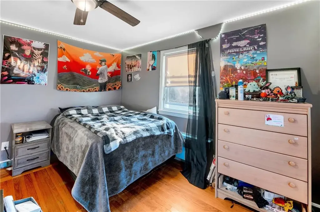 92 Weeden Avenue East Providence RI 02916