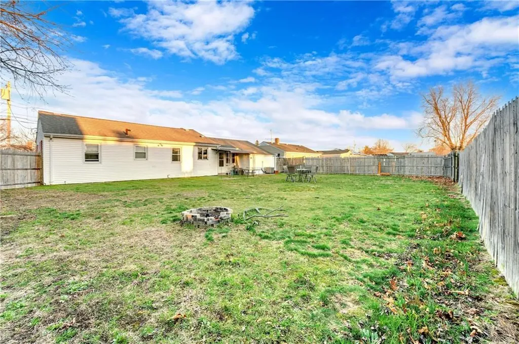 92 Weeden Avenue East Providence RI 02916