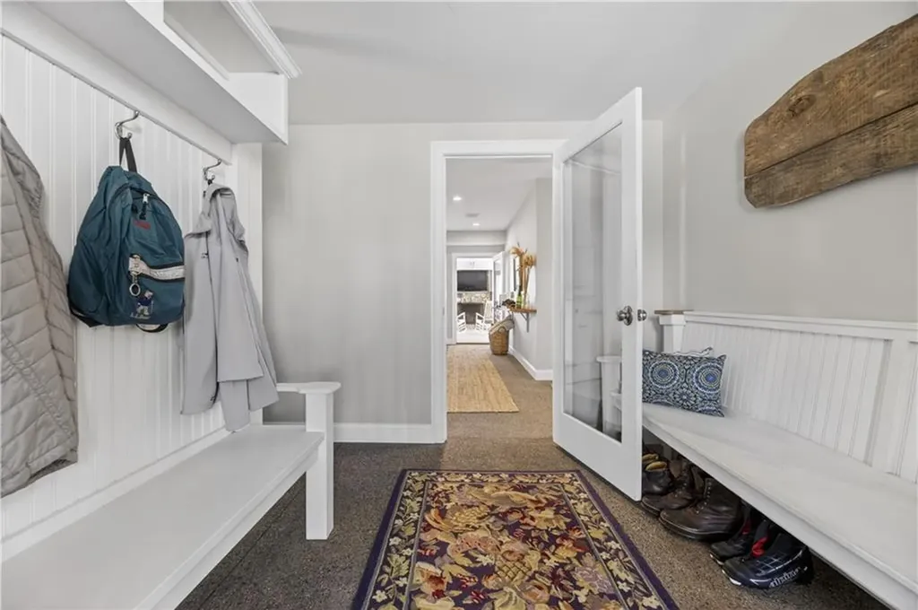 110 Sea View Avenue North Kingstown RI 02852