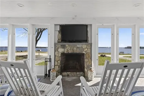 110 Sea View Avenue North Kingstown RI 02852