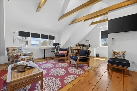110 Sea View Avenue North Kingstown RI 02852