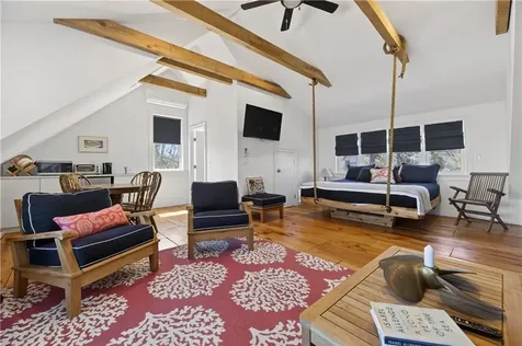 110 Sea View Avenue North Kingstown RI 02852