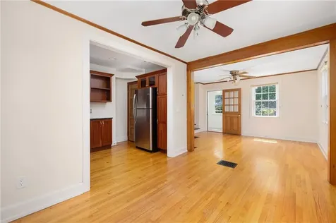 81 Old Fort Road Newport RI 02840
