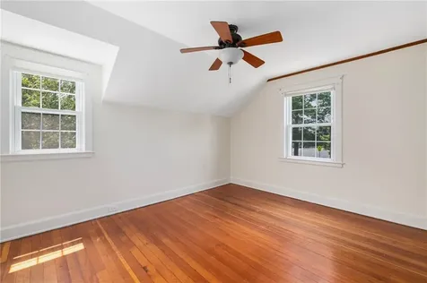81 Old Fort Road Newport RI 02840