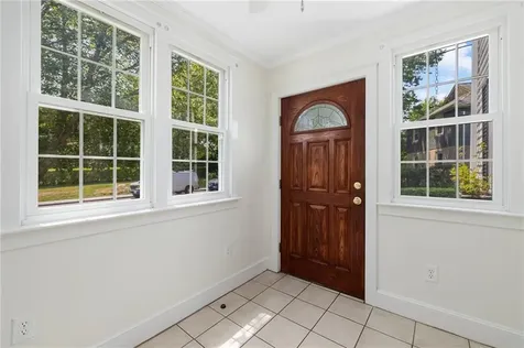 81 Old Fort Road Newport RI 02840