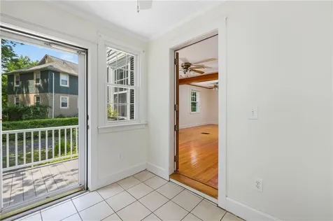 81 Old Fort Road Newport RI 02840