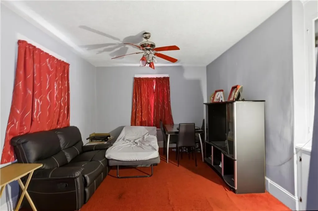 64 Stanwood Street Providence RI 02907
