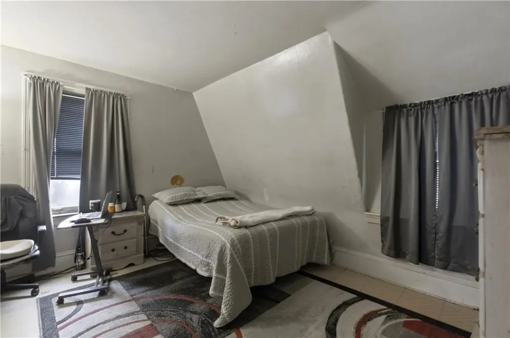 64 Stanwood Street Providence RI 02907