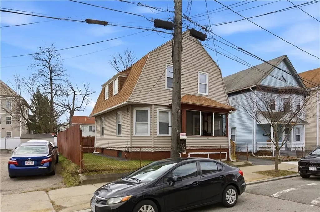 64 Stanwood Street Providence RI 02907