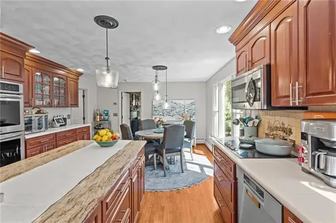 1340 Waterford Drive East Greenwich RI 02818-3805