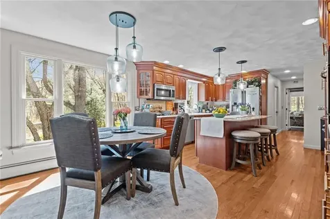 1340 Waterford Drive East Greenwich RI 02818-3805