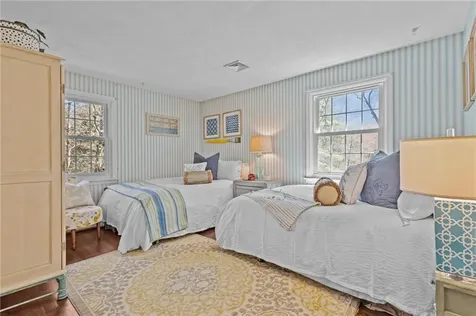 1340 Waterford Drive East Greenwich RI 02818-3805