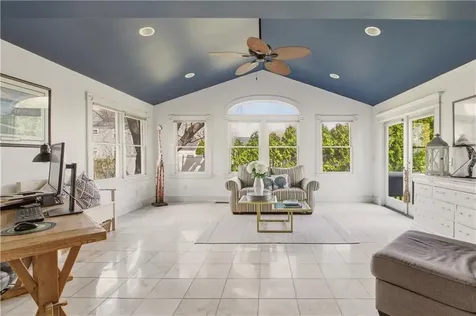3 Deerfield Drive Barrington RI 02806