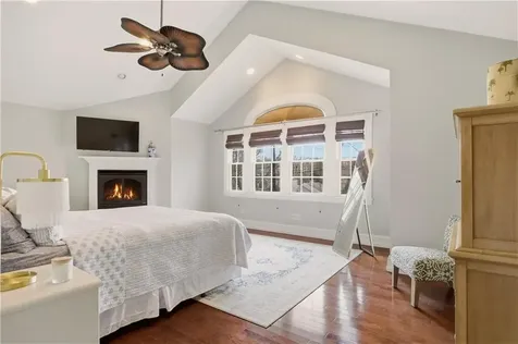 3 Deerfield Drive Barrington RI 02806