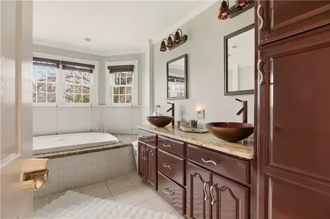 3 Deerfield Drive Barrington RI 02806