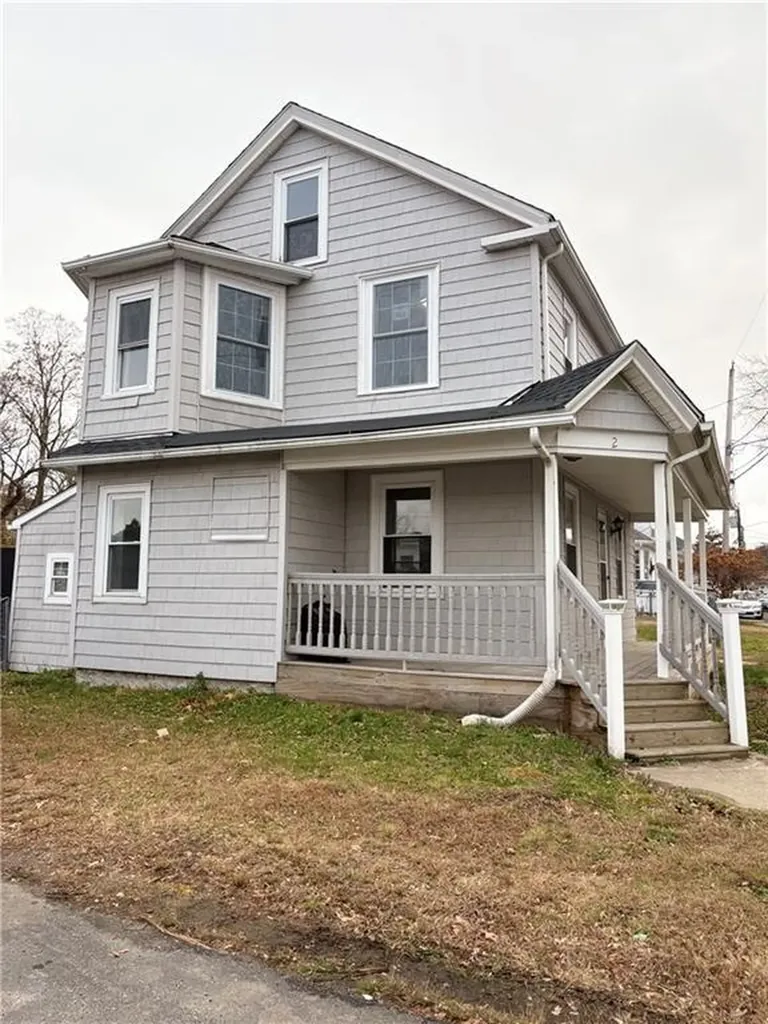 2 Fairmount Avenue Johnston RI 02919