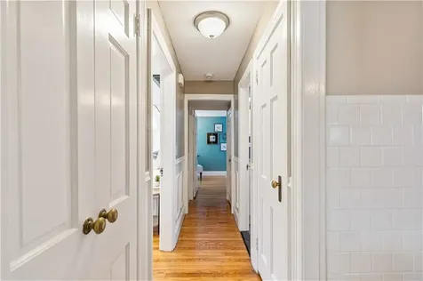 61 Bishop Avenue East Providence RI 02916