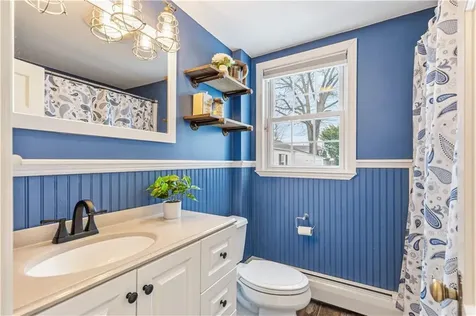 61 Bishop Avenue East Providence RI 02916