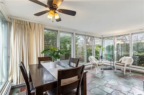 61 Bishop Avenue East Providence RI 02916