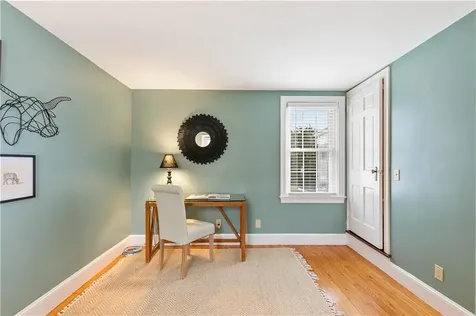 61 Bishop Avenue East Providence RI 02916