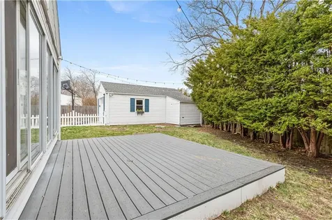 61 Bishop Avenue East Providence RI 02916