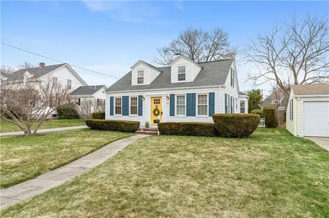 61 Bishop Avenue East Providence RI 02916