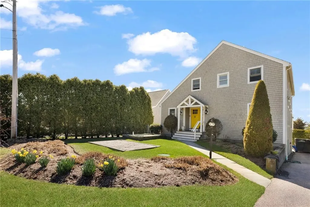109 Umiak Avenue Jamestown RI 02835
