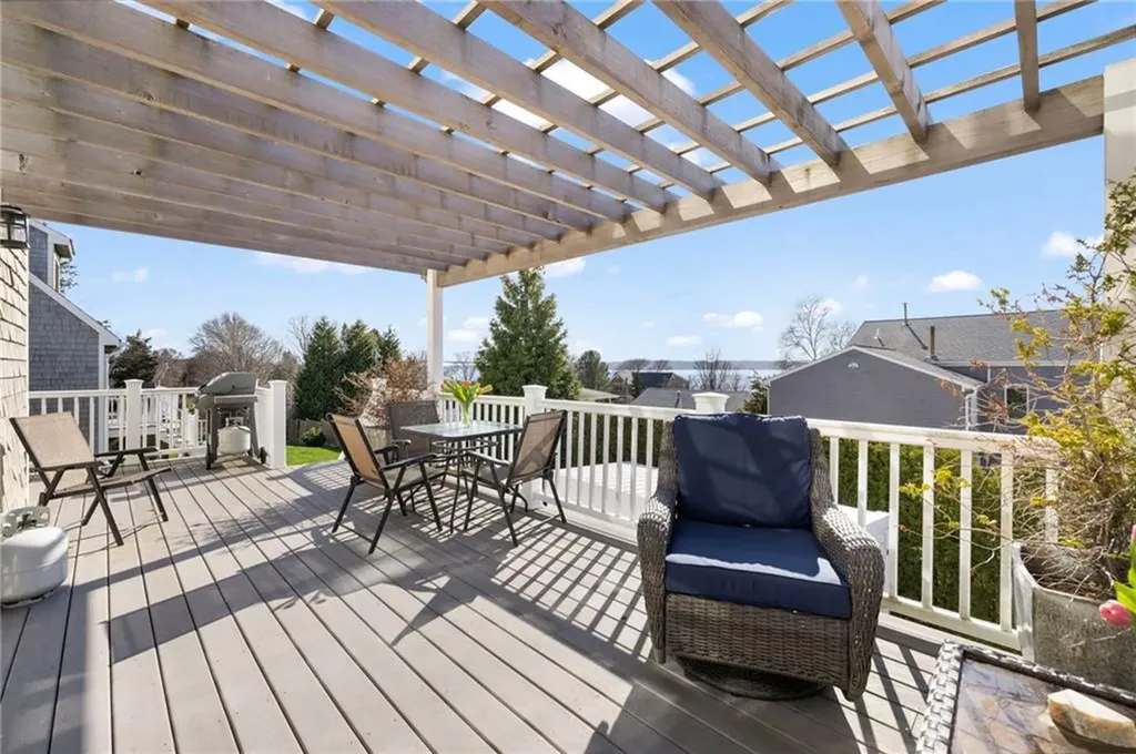 109 Umiak Avenue Jamestown RI 02835