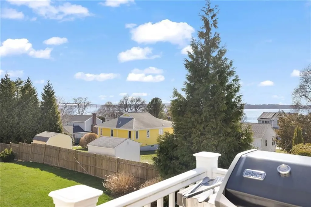 109 Umiak Avenue Jamestown RI 02835