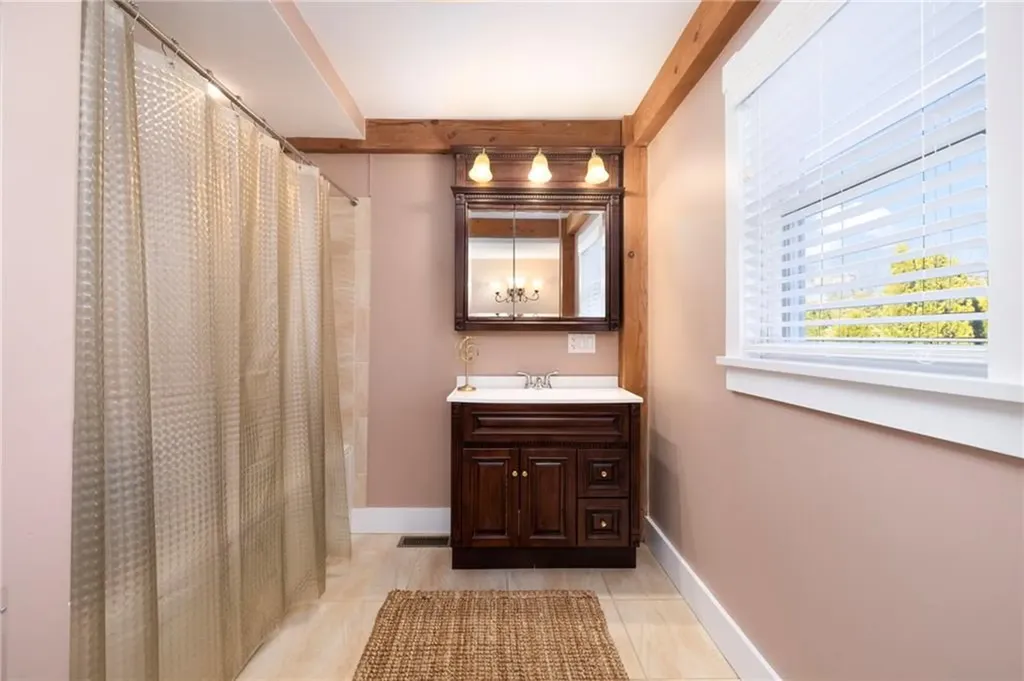 109 Umiak Avenue Jamestown RI 02835