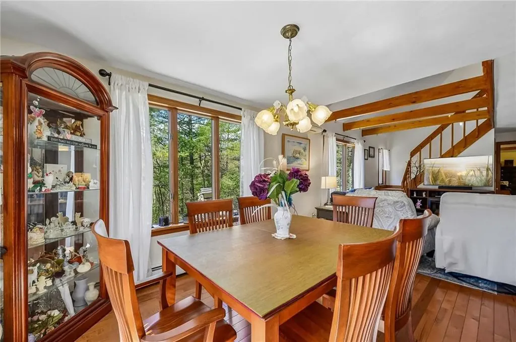 320 Shannock Road South Kingstown RI 02879