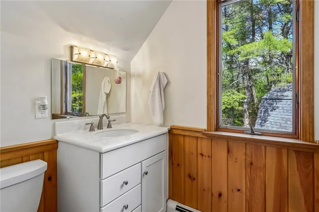 320 Shannock Road South Kingstown RI 02879