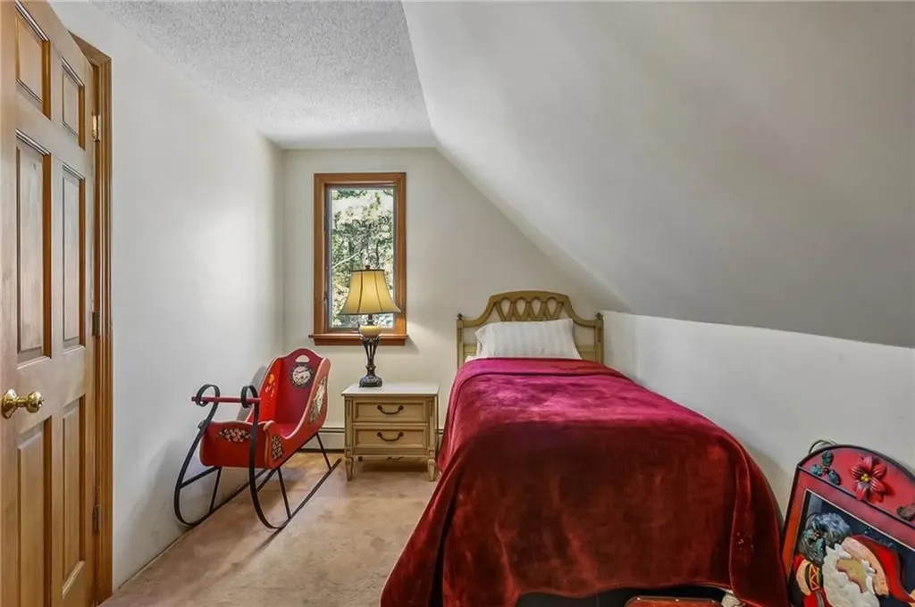 320 Shannock Road South Kingstown RI 02879
