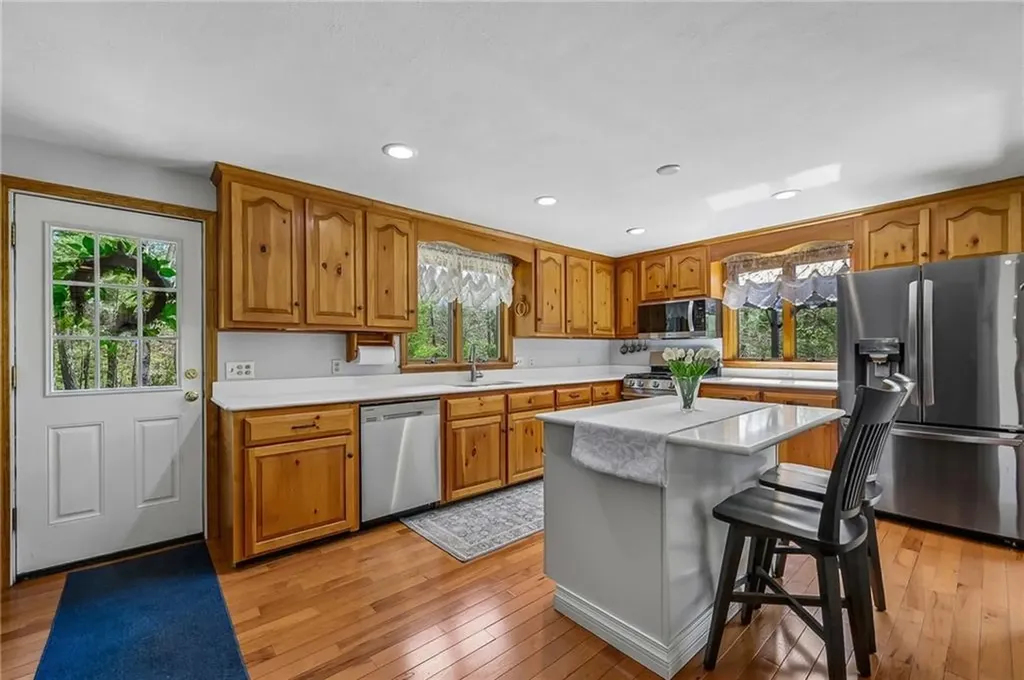 320 Shannock Road South Kingstown RI 02879